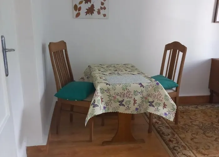 Mieszkanie Obok Biblioteki Boleslawa Lubosza דירה