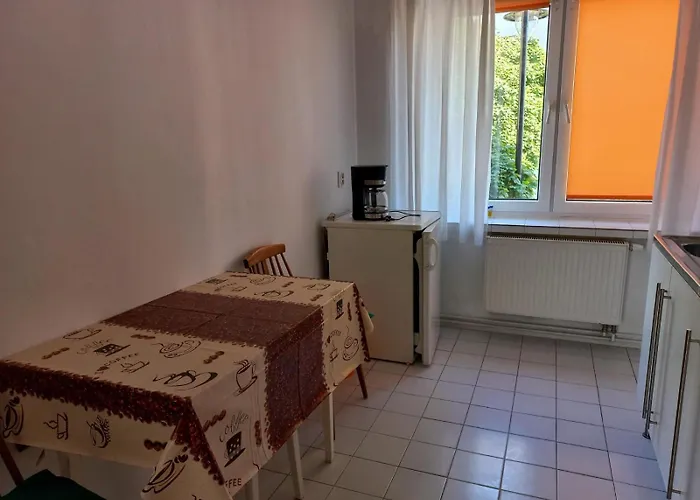 Mieszkanie Obok Biblioteki Boleslawa Lubosza דירה *